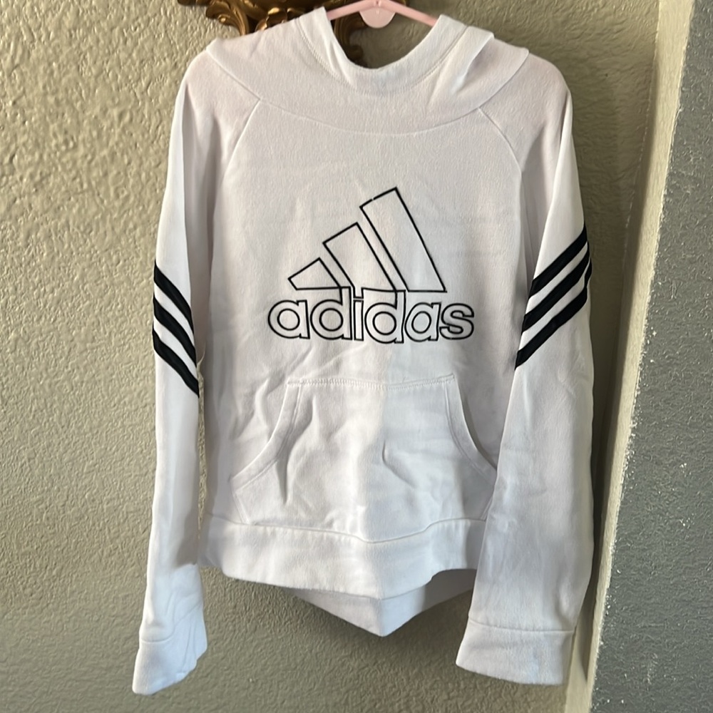 🍋NWOT Kids Adidas Sweatshirt🍋